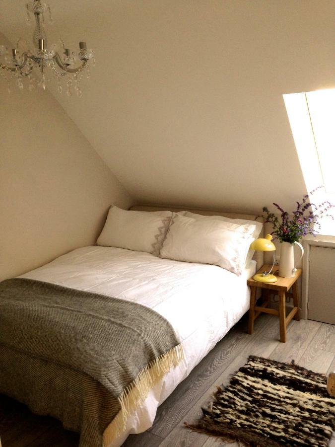 Ferienwohnung The Loft Pilton Exterior foto